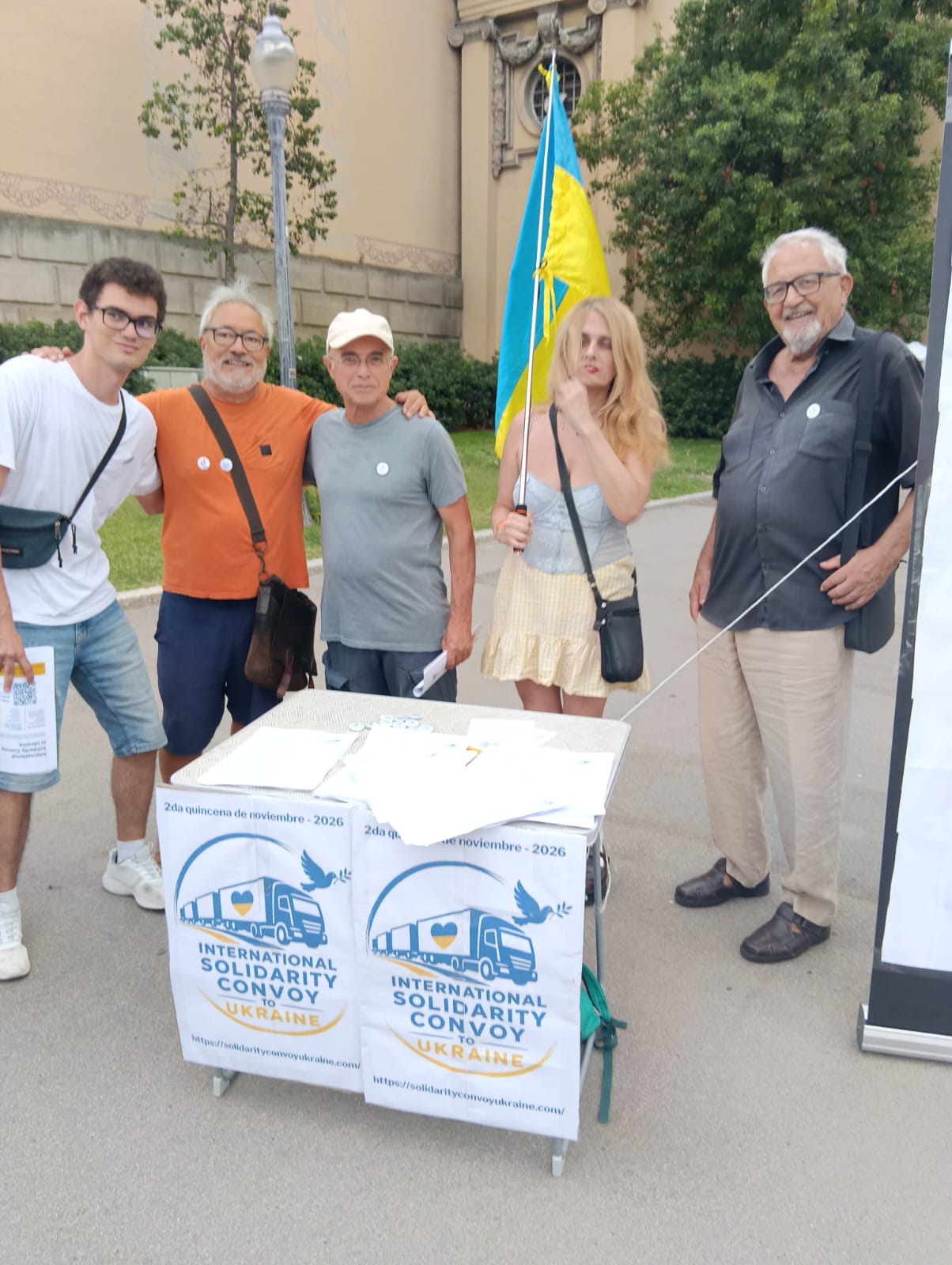 Convoy stand at Ukraine Independence Day in Barcelona (ENG/CAT)